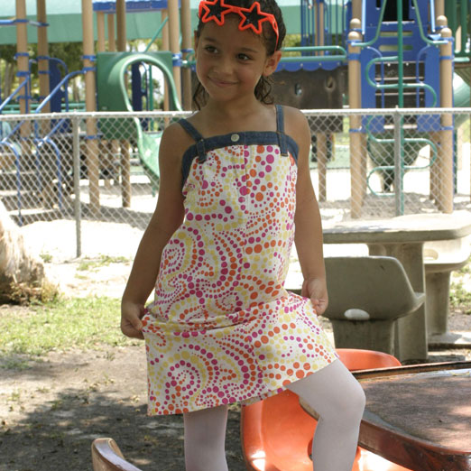 Kids tights in white, sale 50% off.