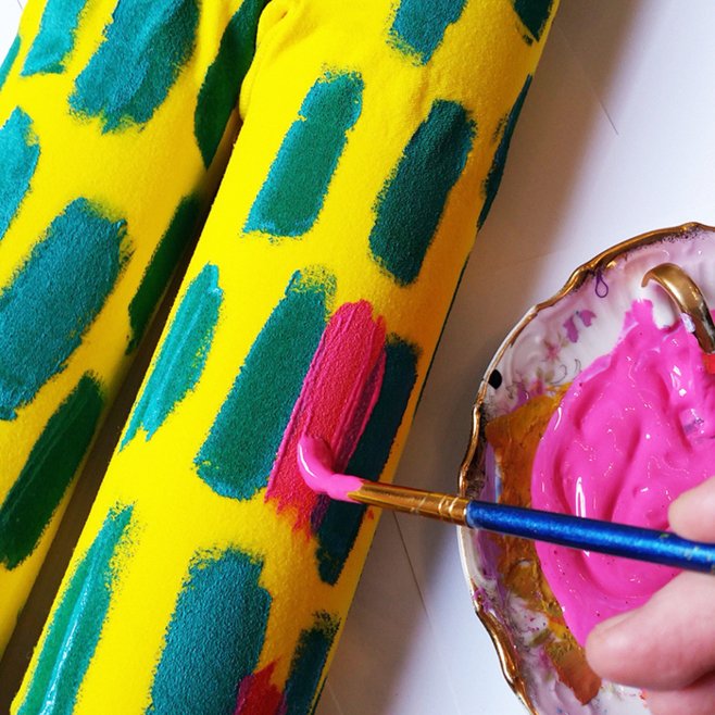 hand-paint-tights-DIY-welovecolors-boppy-shoppe