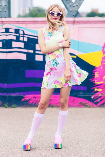 Confetti-crowd-we-love-colors-knee-highs1
