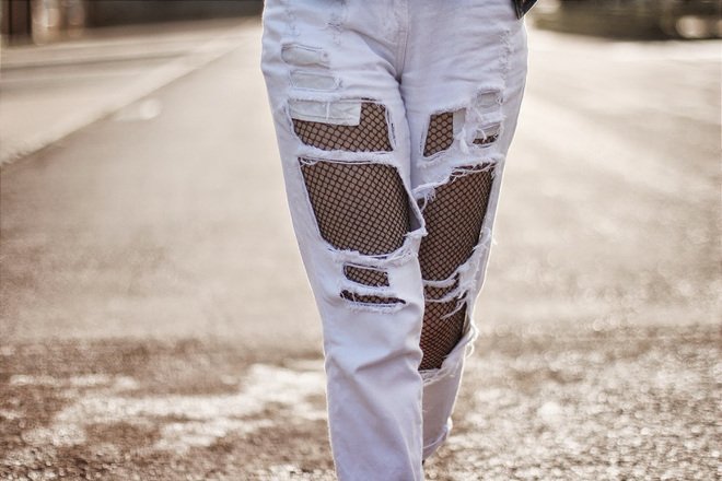 KaylaHadlington-Fishnets-WeLoveColors-1401