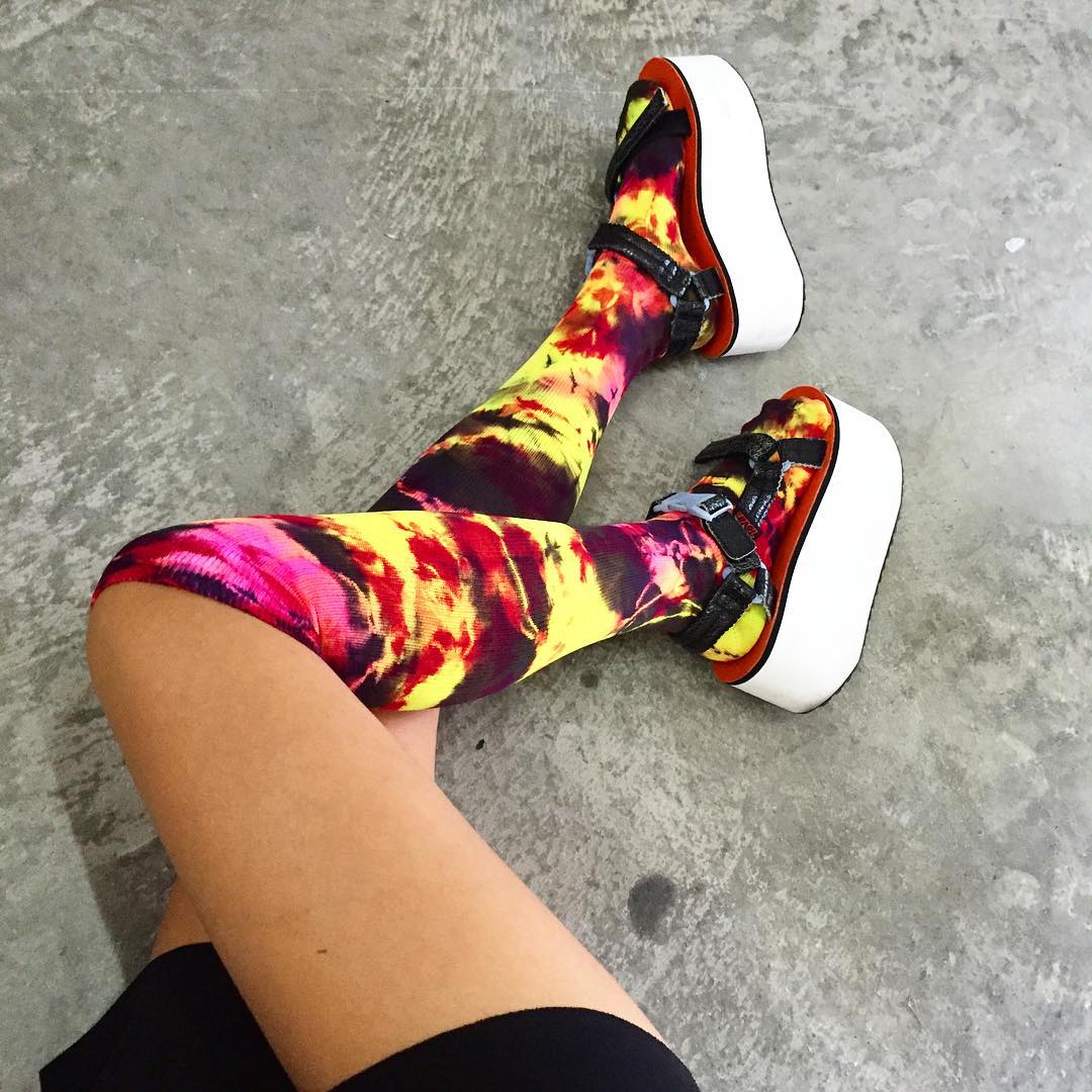 106 likes 1 comments