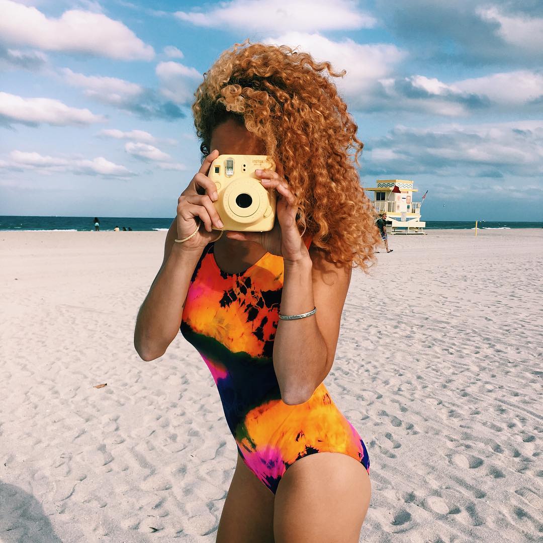 100 likes 1 comments