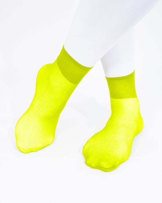 1528 Neon Yellow Sheer Color Ankle Socks