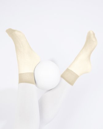1528-light-tan-sheer-ankle-socks.jpg