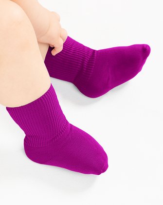 1577-magenta-kids-socks.jpg